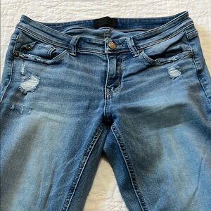 Stylish Blue Distressed Women's Jeans